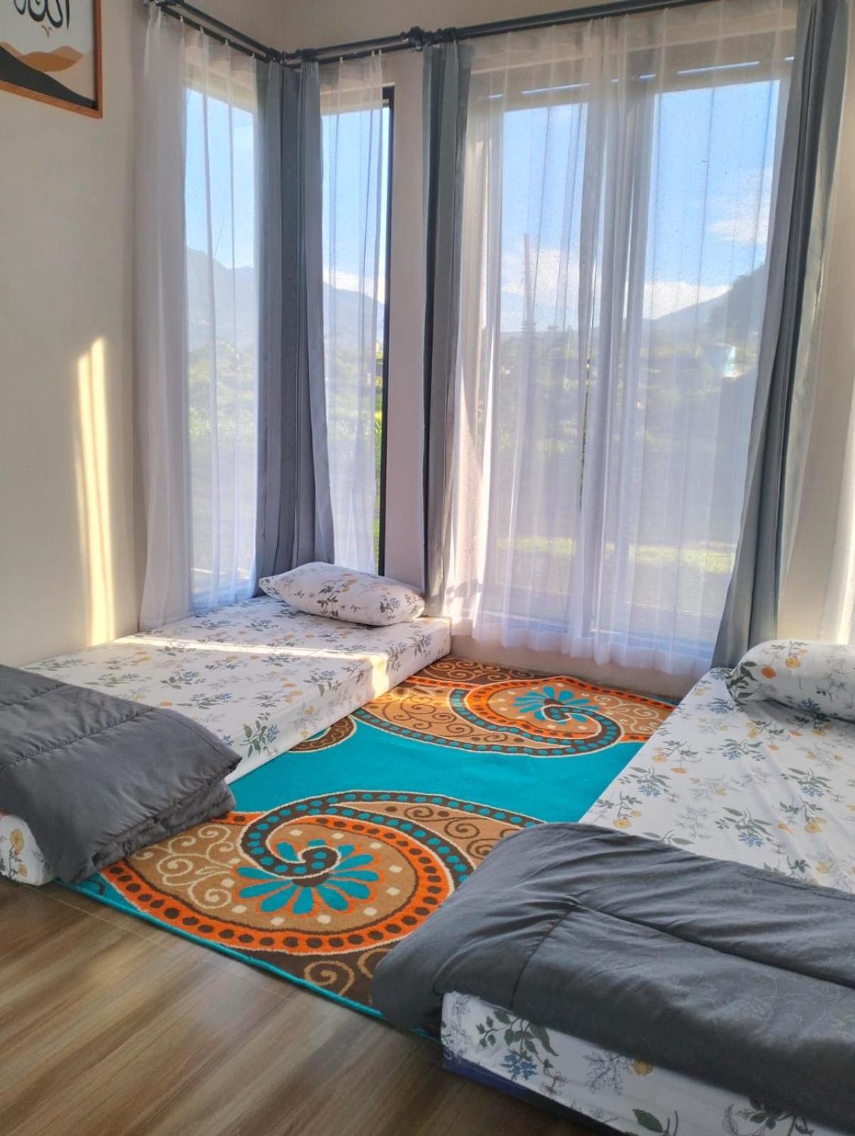 Osh! Omah Syariah Homestay Wonosobo Ngoại thất bức ảnh
